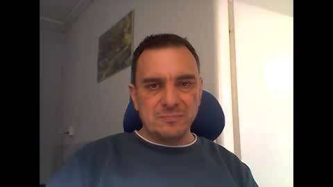 2025eyesforyou online show from April 5, 7:49 am