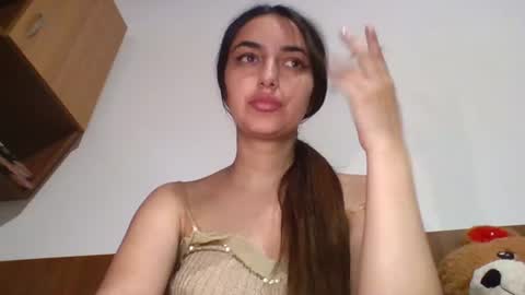 Snapshot of 20_ivy chatting on August 3, 9:07 pm 20 ivyy online show from August 3, 9:07 pm