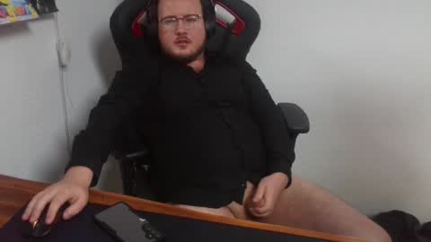 ask me in pm online show from December 19, 11:35 pm