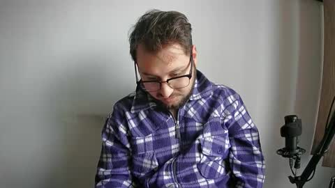 21jus online show from December 4, 11:08 am