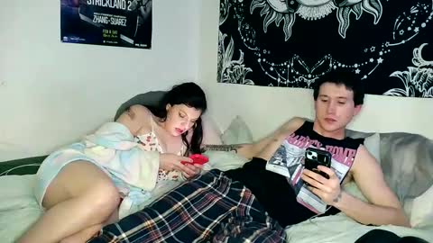 AlecurClit online show from March 4, 6:58 am