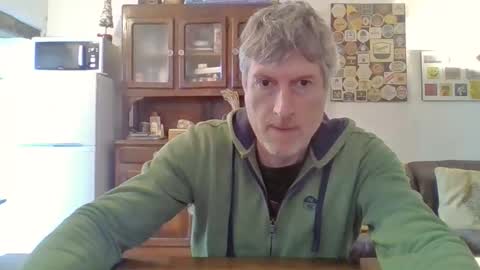 22esserre online show from April 16, 11:44 am