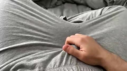 Snapshot of 22fish22_ chatting on March 2, 1:29 pm 22fish22_ online show from March 2, 1:29 pm