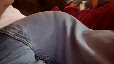 24cockrings online show from November 19, 6:52 pm