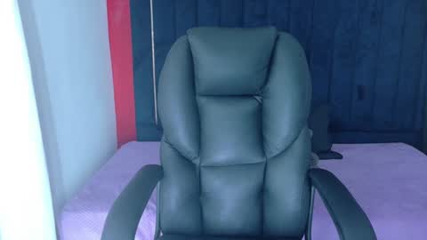 Snapshot of 24isabella chatting on September 17, 2:08 pm Isabella online show from September 17, 2:08 pm
