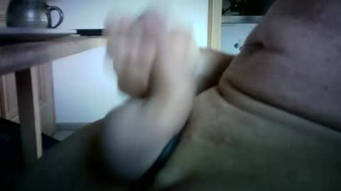 Snapshot of 28wombat12 chatting on July 22, 4:15 am 28wombat12 online show from July 22, 4:15 am