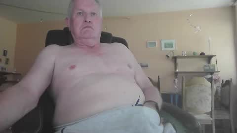 29famila online show from September 20, 4:08 pm