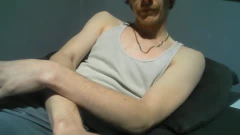 Snapshot of 2big2hype chatting on February 4, 2:39 am cheif online show from February 4, 2:39 am