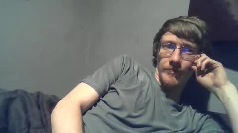 Snapshot of 2big2hype chatting on February 19, 1:12 am cheif online show from February 19, 1:12 am