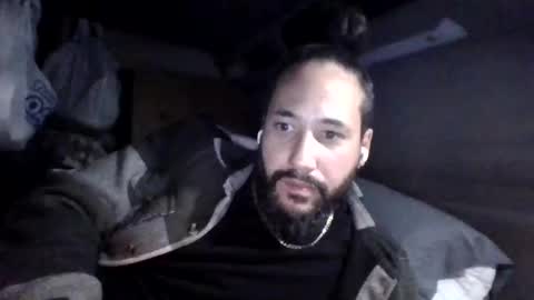 Snapshot of 2chulo7 chatting on February 23, 5:27 am 2chulo7 online show from February 23, 5:27 am