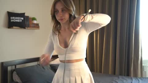 Snapshot of 2girls_1dream chatting on May 19, 2:34 pm Elley online show from May 19, 2:34 pm