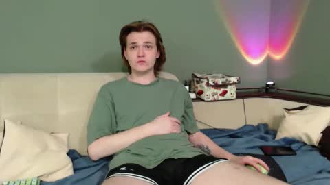 Snapshot of 2nc_ chatting on December 15, 1:48 pm Eleot online show from December 15, 1:48 pm