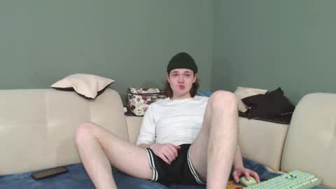 Snapshot of 2nc_ chatting on January 17, 10:42 am Eleot online show from January 17, 10:42 am