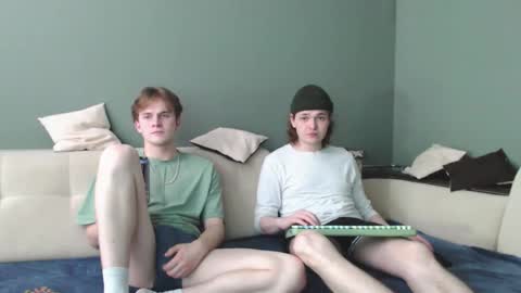 Snapshot of 2nc_ chatting on January 18, 9:13 am Eleot online show from January 18, 9:13 am