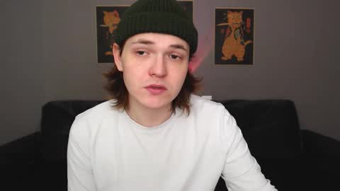 Snapshot of 2nc_ chatting on February 11, 11:48 am Eleot online show from February 11, 11:48 am