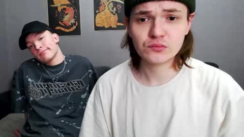 Snapshot of 2nc_ chatting on March 21, 11:48 am Eleot online show from March 21, 11:48 am