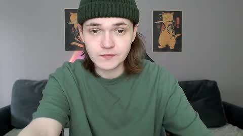 Snapshot of 2nc_ chatting on April 11, 11:03 am Eleot online show from April 11, 11:03 am