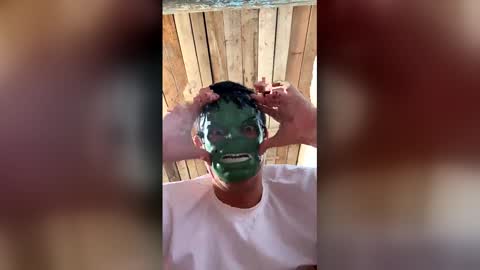 2pa120910 online show from April 4, 10:35 am