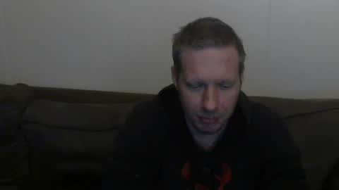 Snapshot of 2small4you83 chatting on June 11, 11:58 pm 2small4you83 online show from June 11, 11:58 pm