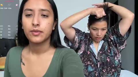 Snapshot of 2summerlove2 chatting on March 4, 7:32 pm Dalilah and Tarah online show from March 4, 7:32 pm