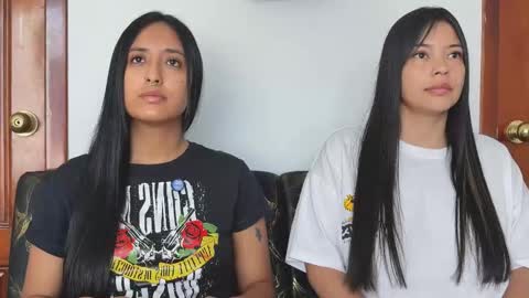 Dalilah and Tarah online show from November 19, 2:39 pm