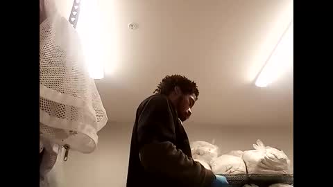 Str8 Edge online show from November 3, 12:39 pm