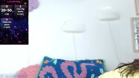 Eva online show from April 5, 5:54 pm