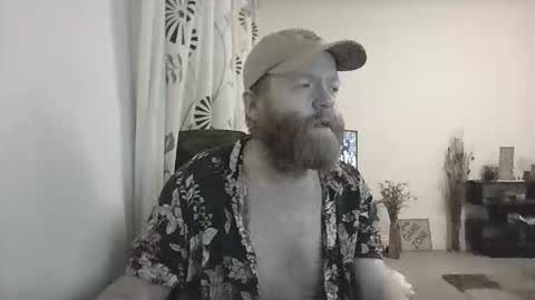 33UK online show from October 19, 1:17 am