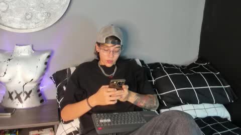 360enmedallo online show from October 22, 3:29 am