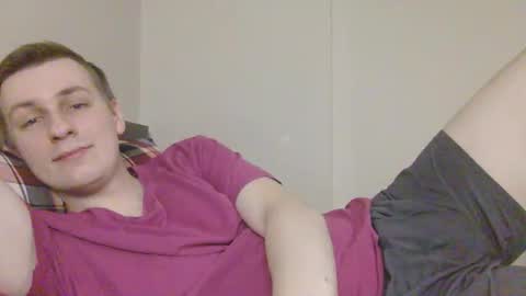 Snapshot of 3andy3 chatting on December 20, 7:48 am Andy online show from December 20, 7:48 am