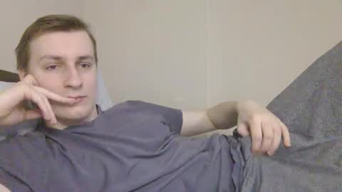 Snapshot of 3andy3 chatting on January 16, 8:07 am Andy online show from January 16, 8:07 am