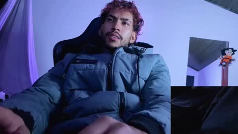 E V I L online show from November 17, 6:52 am