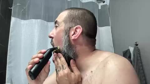 KC420Couple online show from April 18, 1:59 pm