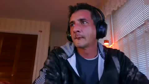 420stonedranger online show from December 18, 8:14 pm