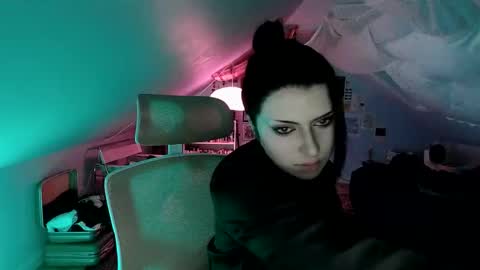 Snapshot of 4lgorithm4ngel chatting on October 19, 4:13 am 4lgorithm4ngel online show from October 19, 4:13 am