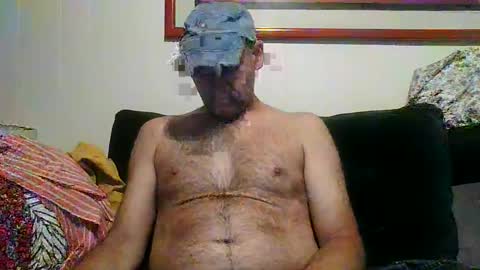 4nuf online show from October 9, 9:29 am