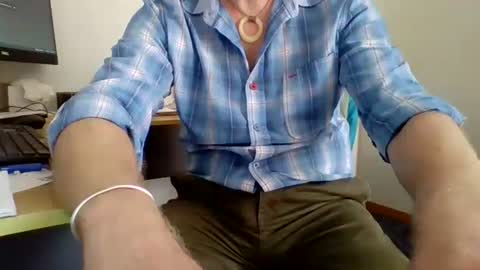 555tony555 online show from December 5, 2:20 am