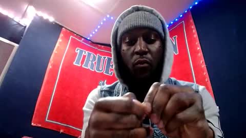 Snapshot of 5hbk chatting on November 5, 3:17 am Tettaz GetitJusy4ya online show from November 5, 3:17 am