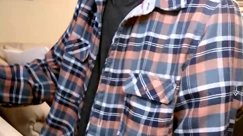 Snapshot of 64shorty chatting on January 19, 7:57 am 64shorty online show from January 19, 7:57 am