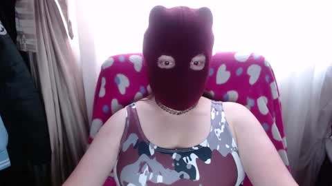 SHANNON online show from February 24, 5:11 pm