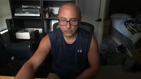 Snapshot of 66sexytime99 chatting on May 9, 1:44 am daddy vegas for single women and couples here online show from May 9, 1:44 am
