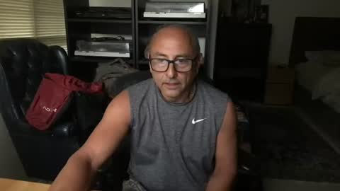 Snapshot of 66sexytime99 chatting on June 18, 2:54 pm daddy vegas for single women and couples here online show from June 18, 2:54 pm