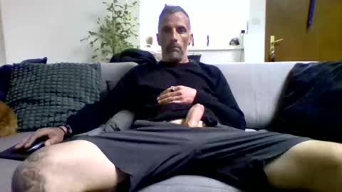 Num online show from April 12, 4:34 pm