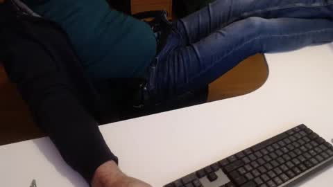 69pifpaf online show from January 10, 2:23 pm