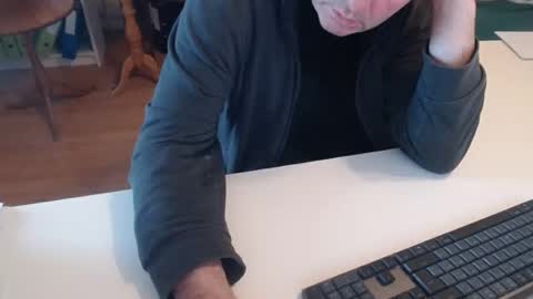 69pifpaf online show from February 20, 12:04 pm