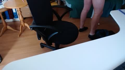 69pifpaf online show from September 19, 7:10 am