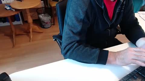 69pifpaf online show from October 3, 11:40 am