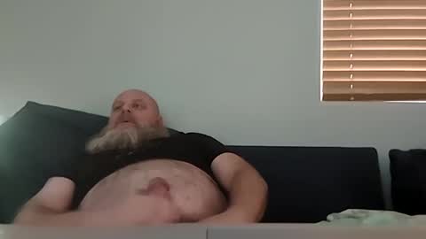 69singledad79 online show from February 12, 11:20 pm