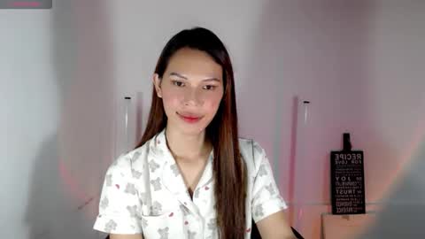 Snapshot of 6ex_lexi chatting on January 31, 7:45 pm HAPPY BIRTHDAY online show from January 31, 7:45 pm