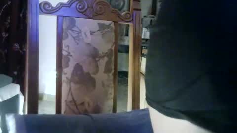 Snapshot of 77lilu chatting on October 10, 9:14 pm Lilu online show from October 10, 9:14 pm